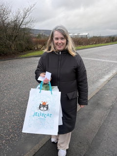 Winner Lesley Sim, Huntly background