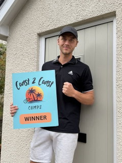 Winner Lewis Horler, Paignton background