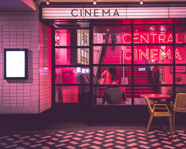 A Fix-8 Bidz Cinema Treat worth £250!! featured image