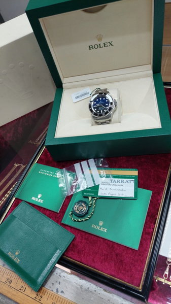 men's rolex deep sea dweller featured image