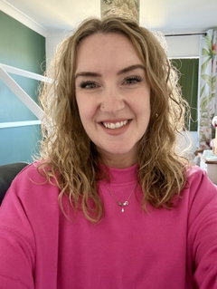 Winner Kate Myers background