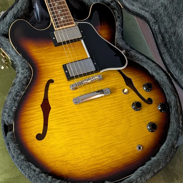 GIBSON ES-335 FIGURED, FINISHED IN VINTAGE SUNBURST