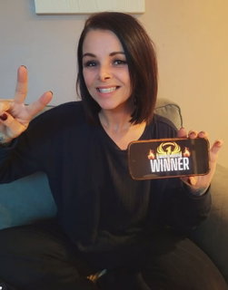 Winner Victoria Hogg background